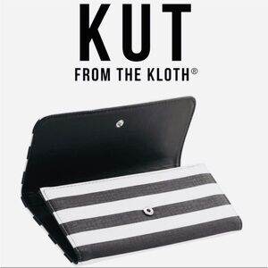 Kut from the Kloth Monochrome Striped Wallet